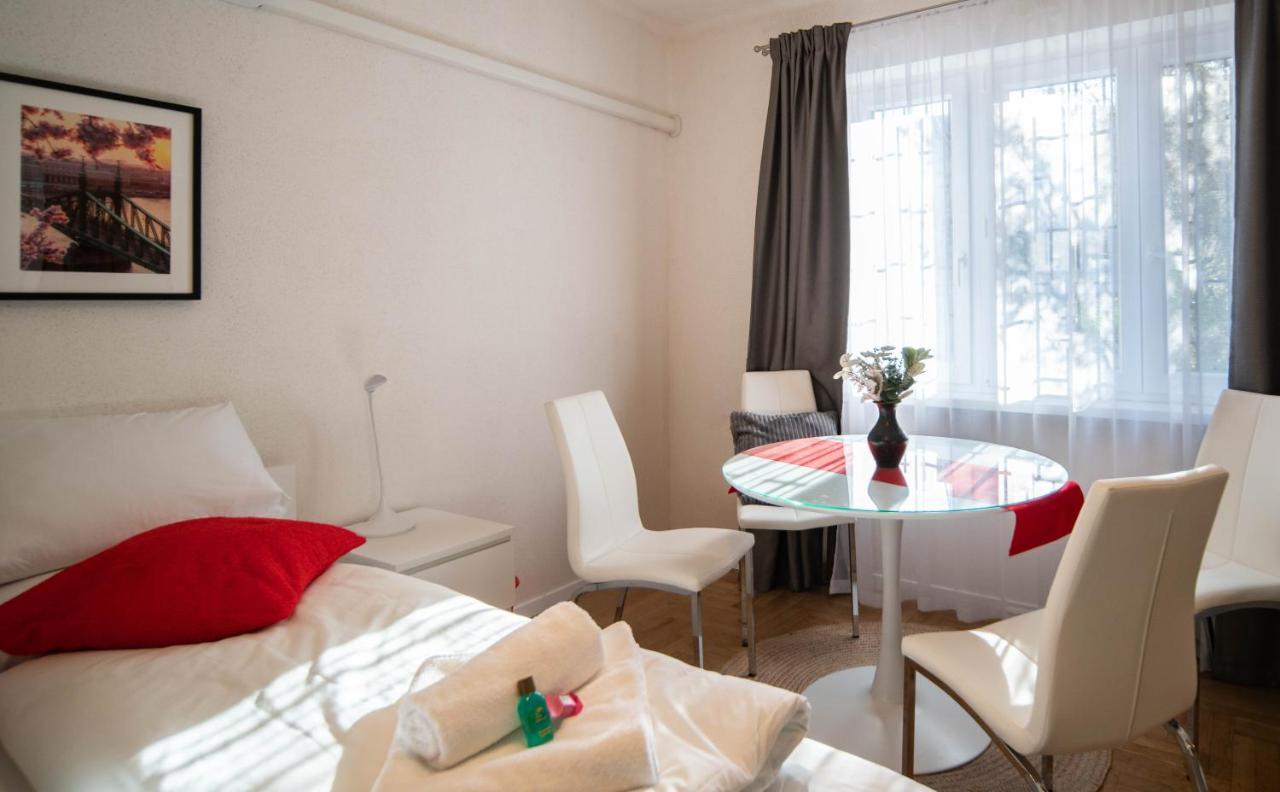 Free Parking Riverwalk Home - 4 Ppl,Wi-Fi,Ac, Tv Budapeste Exterior foto